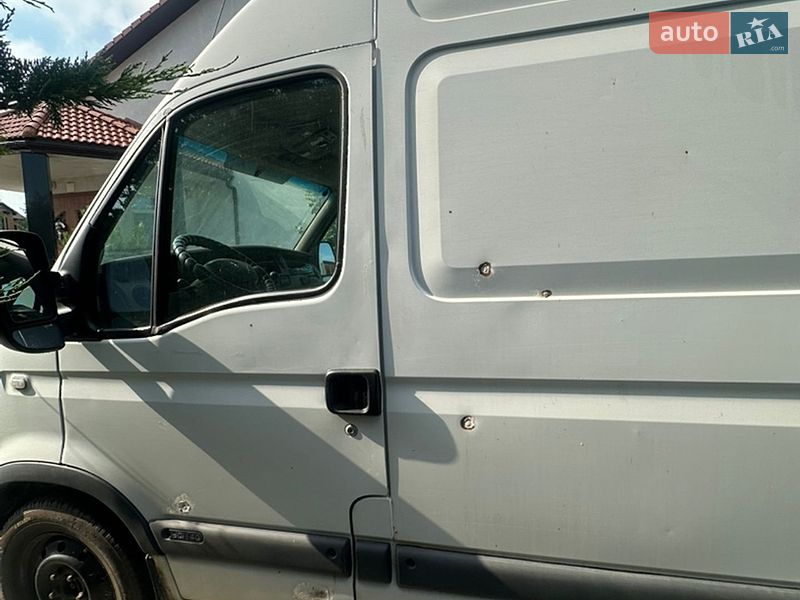 Мікроавтобус вантажний (до 3,5т) Renault Master 2005 в Миколаєві