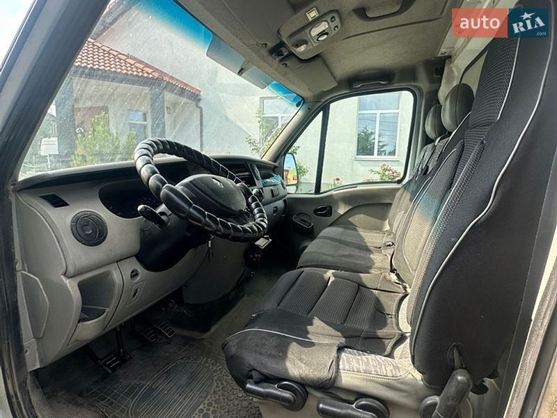 Мікроавтобус вантажний (до 3,5т) Renault Master 2005 в Миколаєві