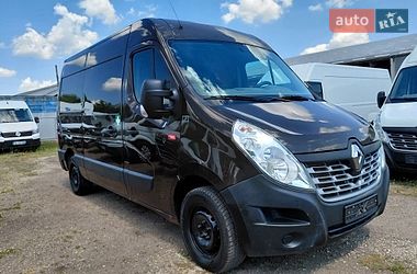 Вантажний фургон Renault Master 2015 в Івано-Франківську