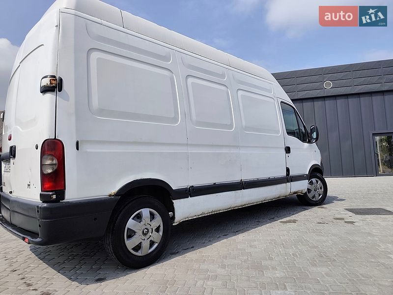 Вантажний фургон Renault Master 2005 в Любомлі