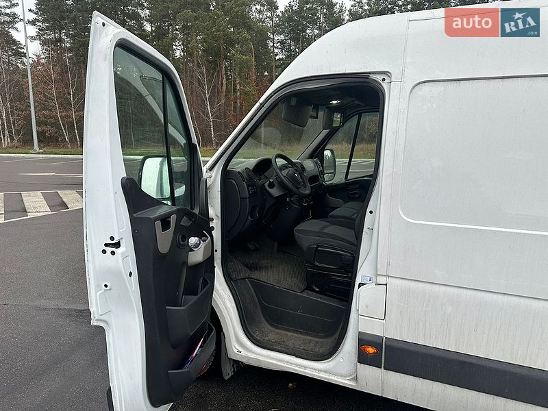 Грузовой фургон Renault Master 2015 в Белой Церкви