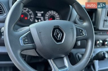 Вантажний фургон Renault Master 2022 в Калуші
