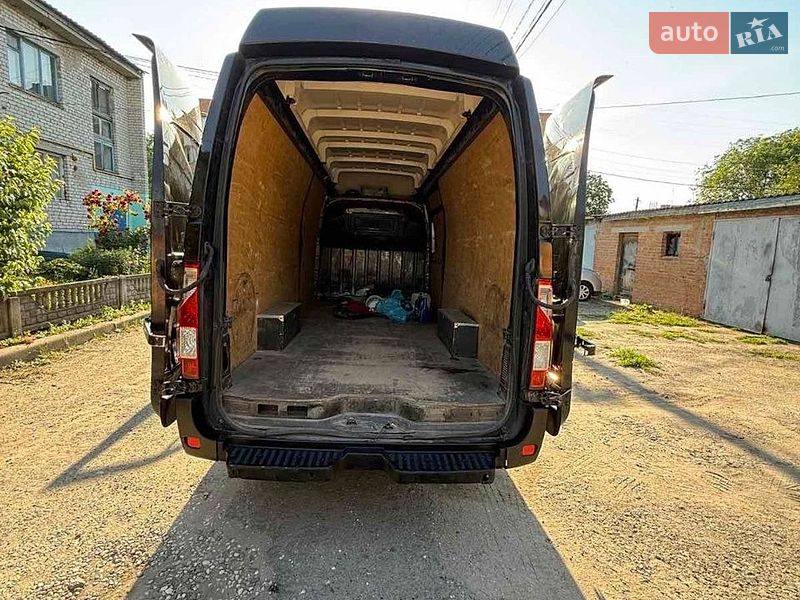 Грузовой фургон Renault Master 2017 в Фастове