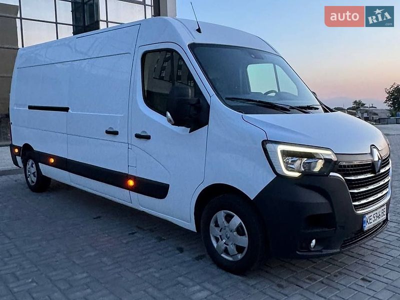 Renault Master 2021