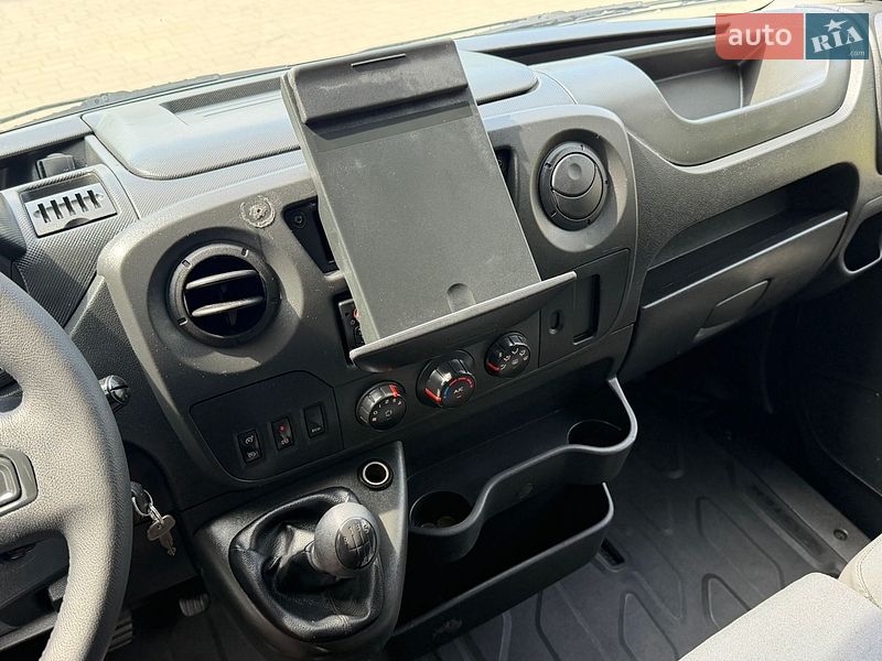 Вантажний фургон Renault Master 2019 в Ковелі