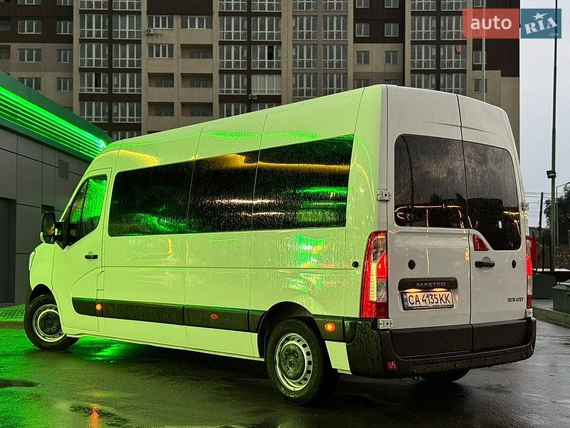 Минивэн Renault Master 2021 в Киеве