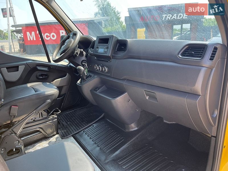 Мікроавтобус вантажний (до 3,5т) Renault Master 2021 в Львові