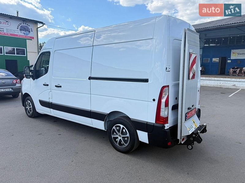 Грузовой фургон Renault Master 2022 в Луцке