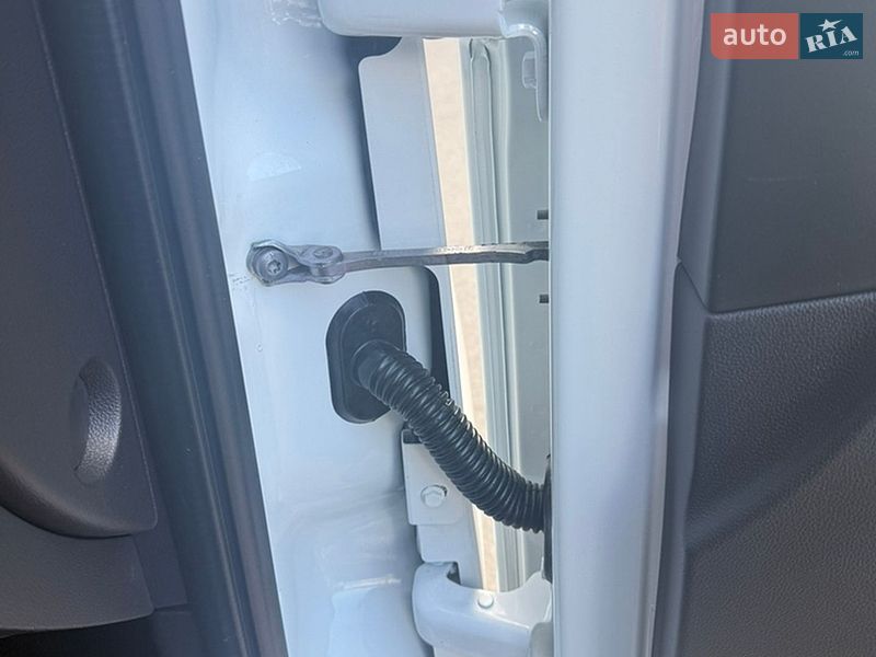 Грузовой фургон Renault Master 2022 в Луцке
