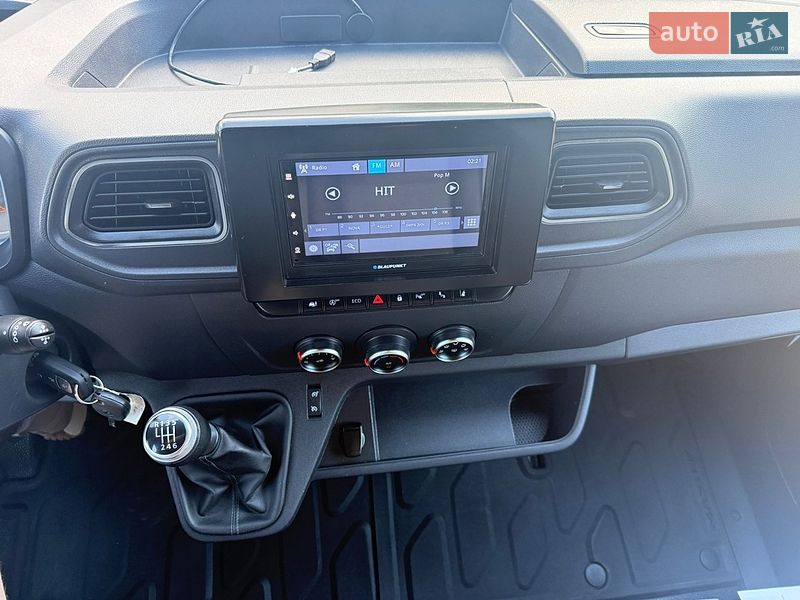 Грузовой фургон Renault Master 2022 в Луцке