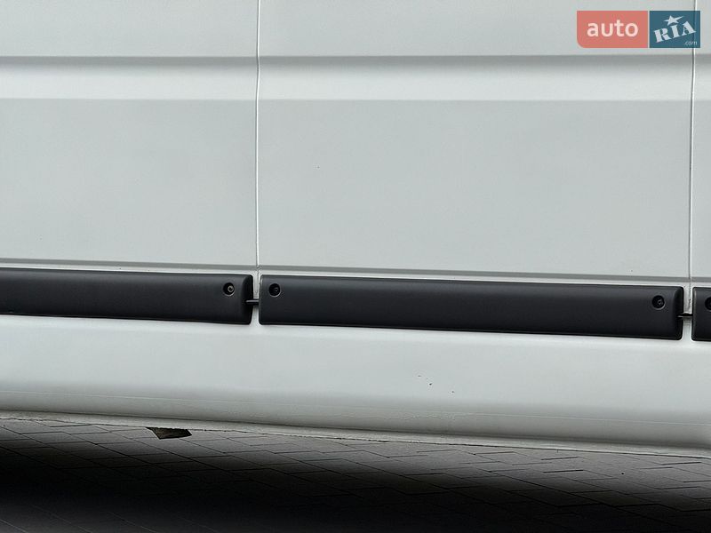 Мінівен Renault Master 2006 в Івано-Франківську