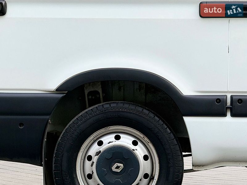 Мінівен Renault Master 2006 в Івано-Франківську
