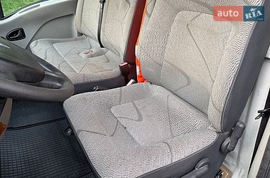 Мінівен Renault Master 2006 в Івано-Франківську
