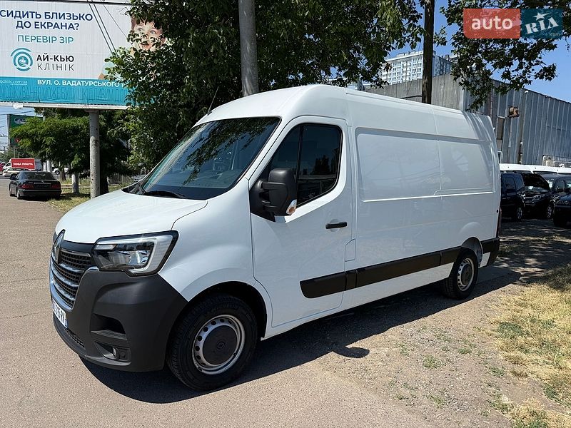 Renault Master 2021