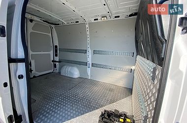 Вантажний фургон Renault Master 2021 в Києві