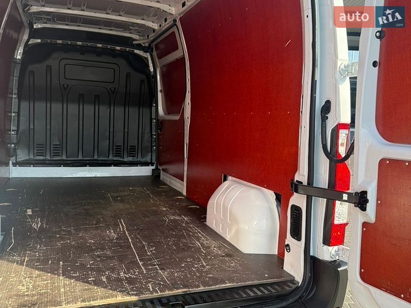 Грузовой фургон Renault Master 2022 в Днепре