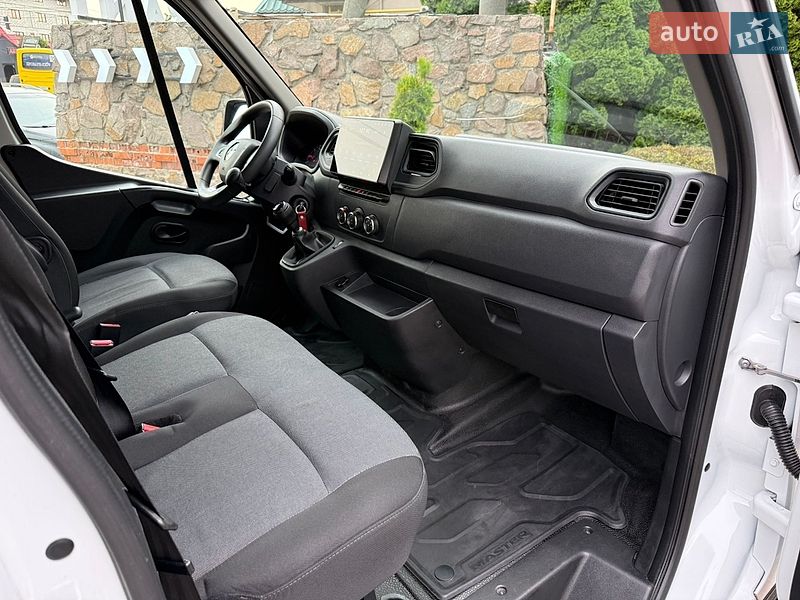 Грузовой фургон Renault Master 2021 в Броварах
