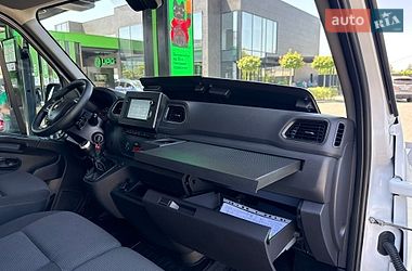 Грузовой фургон Renault Master 2023 в Луцке