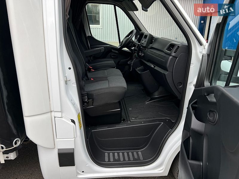 Тентований Renault Master 2022 в Ковелі