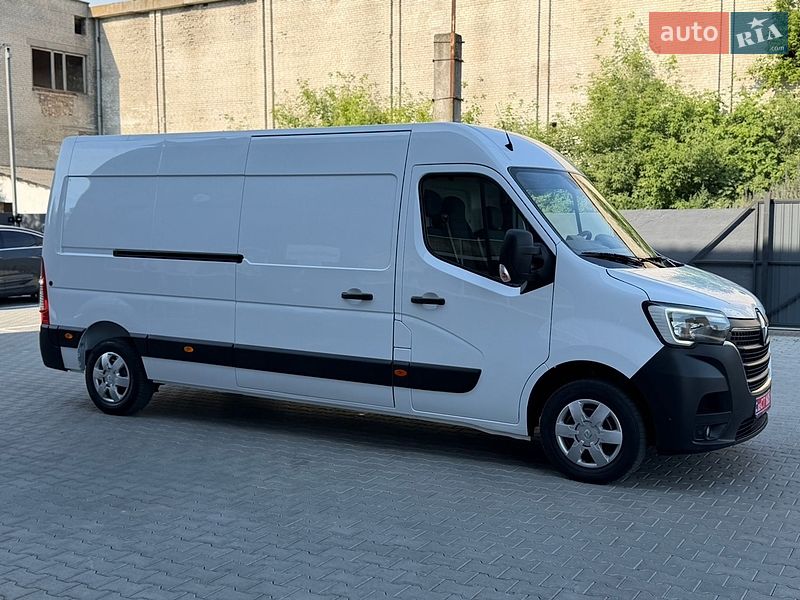 Грузовой фургон Renault Master 2023 в Дубно