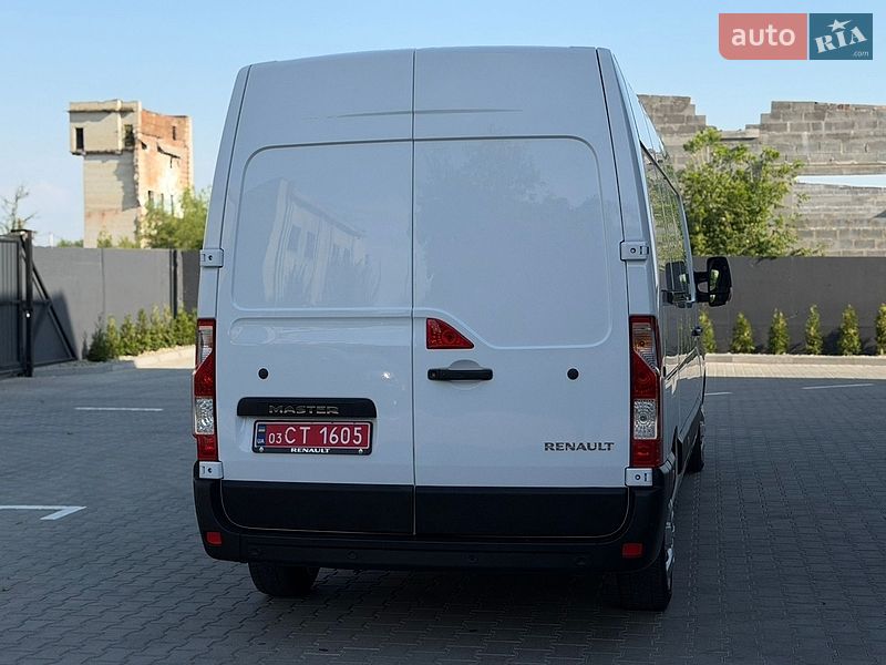 Грузовой фургон Renault Master 2023 в Дубно