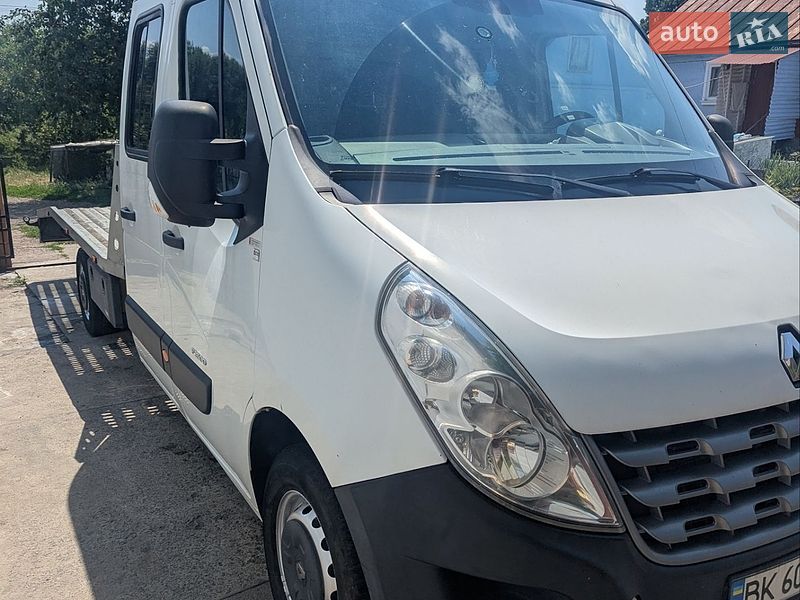 Автовоз Renault Master 2011 в Ровно