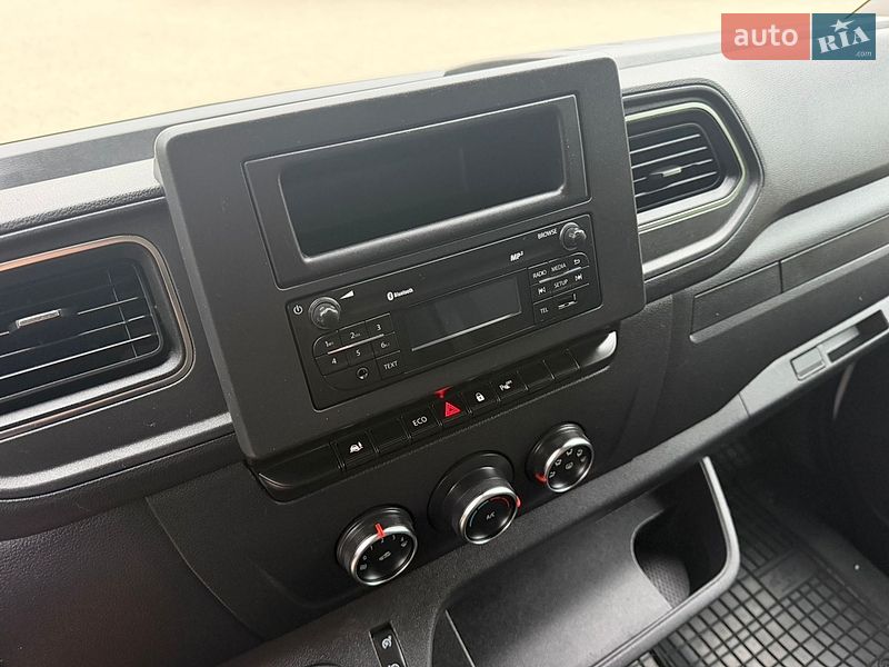 Грузовой фургон Renault Master 2023 в Ковеле