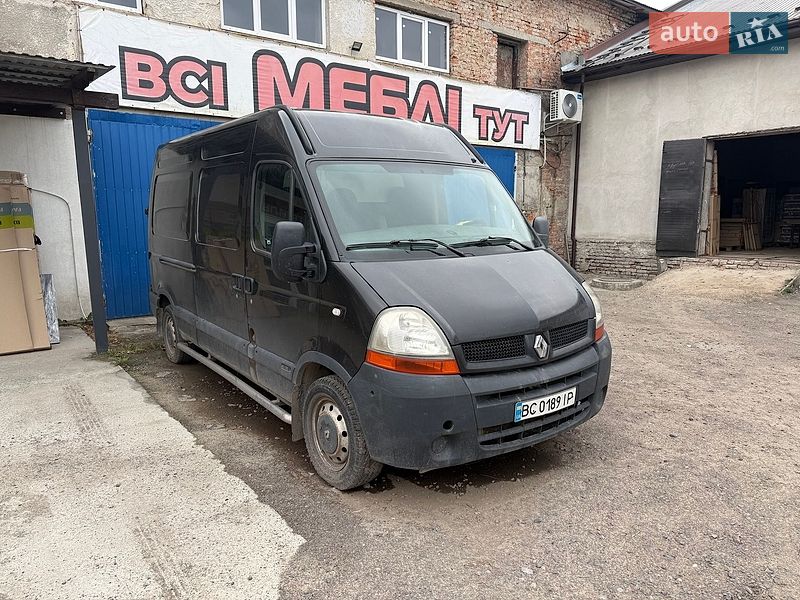Минивэн Renault Master 2005 в Жовкве