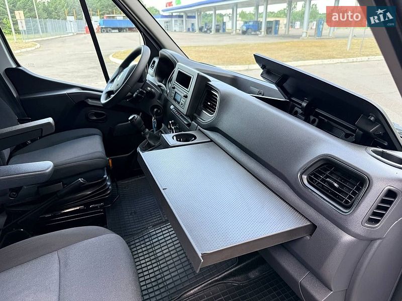 Тентованый Renault Master 2023 в Киеве