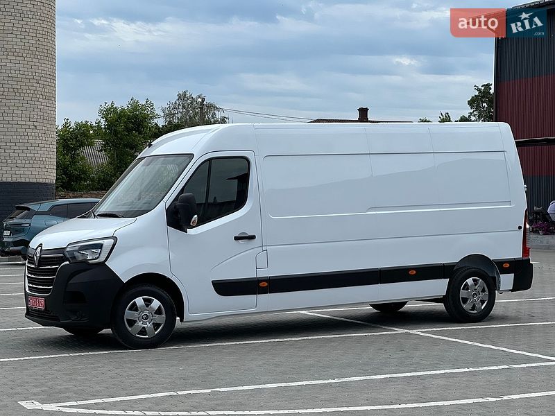 Грузовой фургон Renault Master 2023 в Дубно