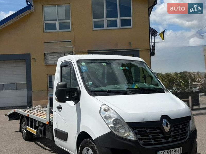 Грузовой фургон Renault Master 2015 в Луцке