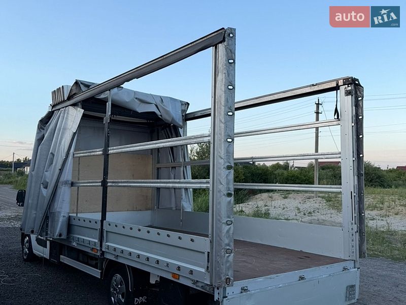 Renault Master 2020