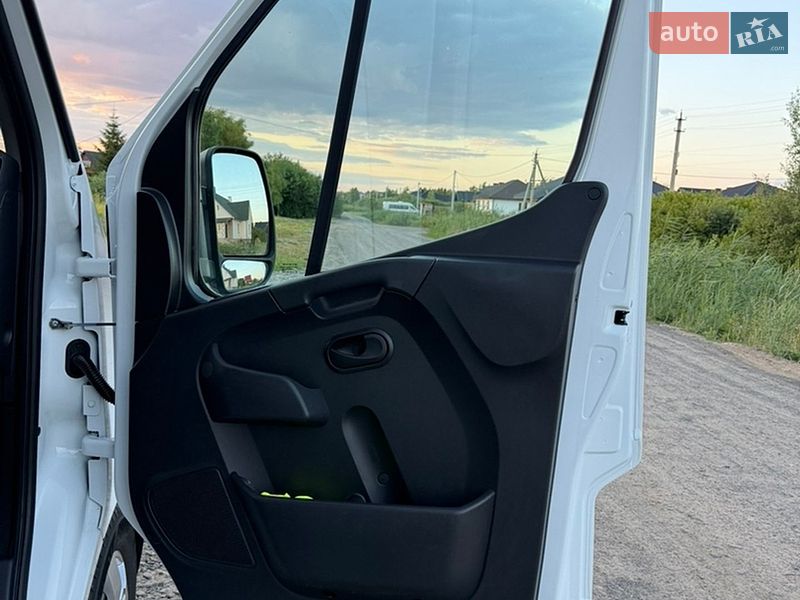 Тентований Renault Master 2020 в Ковелі