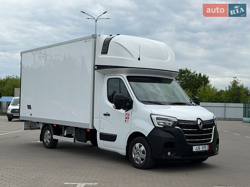 Грузовой фургон Renault Master 2022 в Дубно