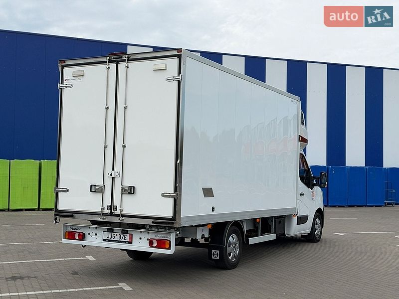 Грузовой фургон Renault Master 2022 в Дубно