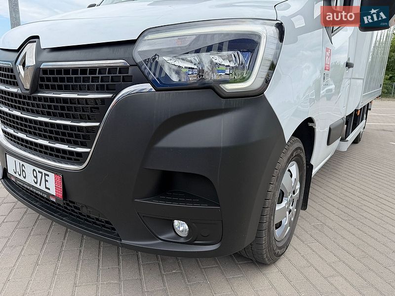 Грузовой фургон Renault Master 2022 в Дубно