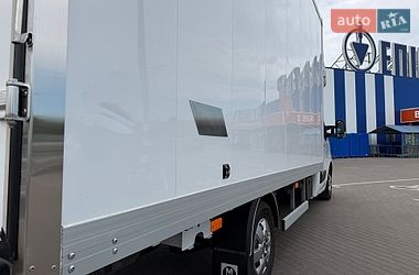 Грузовой фургон Renault Master 2022 в Дубно