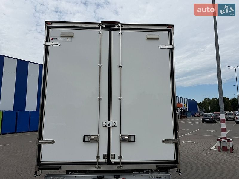 Грузовой фургон Renault Master 2022 в Дубно