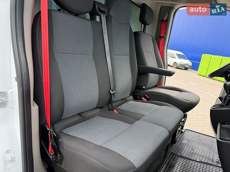 Грузовой фургон Renault Master 2022 в Дубно