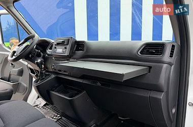 Грузовой фургон Renault Master 2022 в Дубно