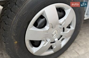 Грузовой фургон Renault Master 2023 в Дубно