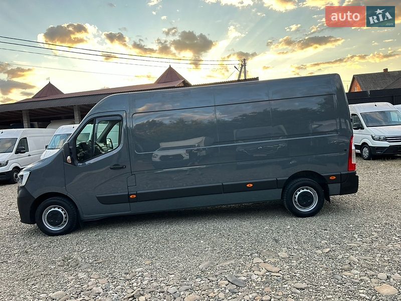 Грузовой фургон Renault Master 2021 в Хусте