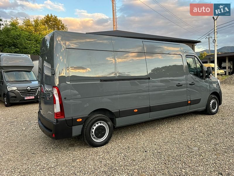 Грузовой фургон Renault Master 2021 в Хусте