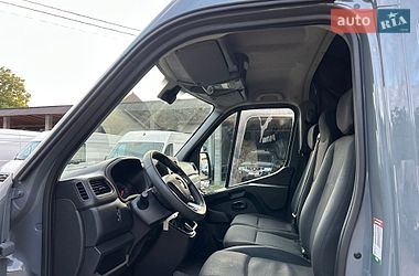Грузовой фургон Renault Master 2021 в Хусте
