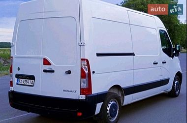 Грузовой фургон Renault Master 2016 в Шполе