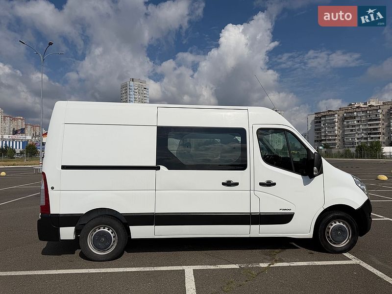 Минивэн Renault Master 2010 в Киеве