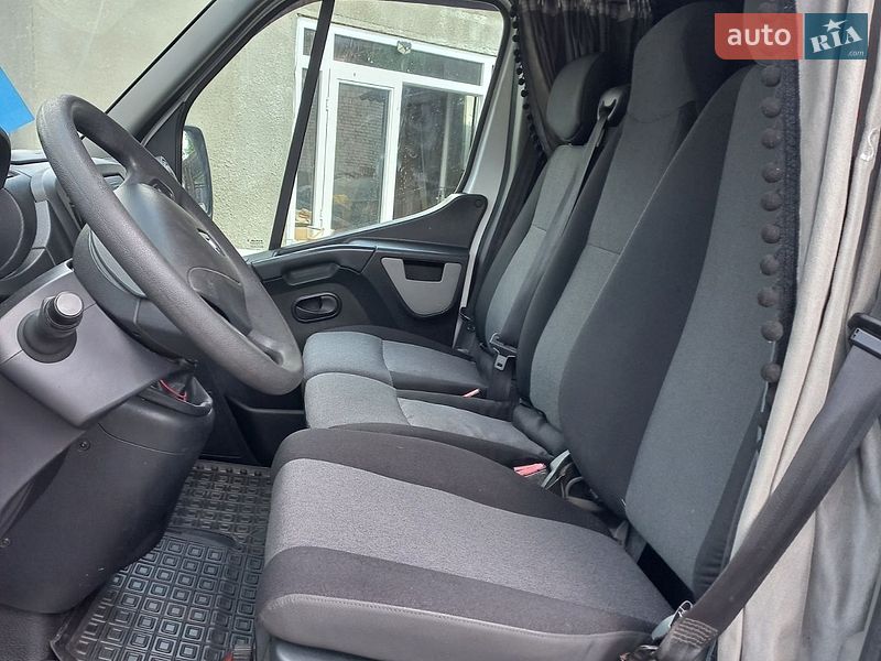 Грузовой фургон Renault Master 2018 в Львове