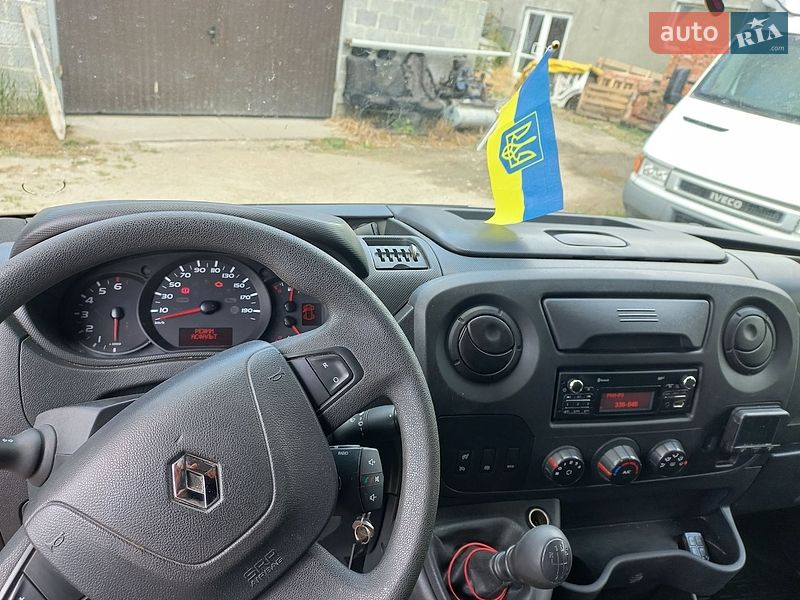 Грузовой фургон Renault Master 2018 в Львове
