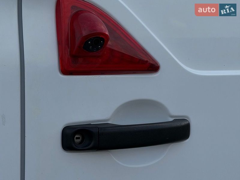 Микроавтобус грузовой (до 3,5т) Renault Master 2018 в Львове