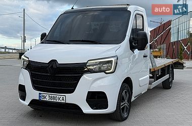 Эвакуатор Renault Master 2020 в Ровно